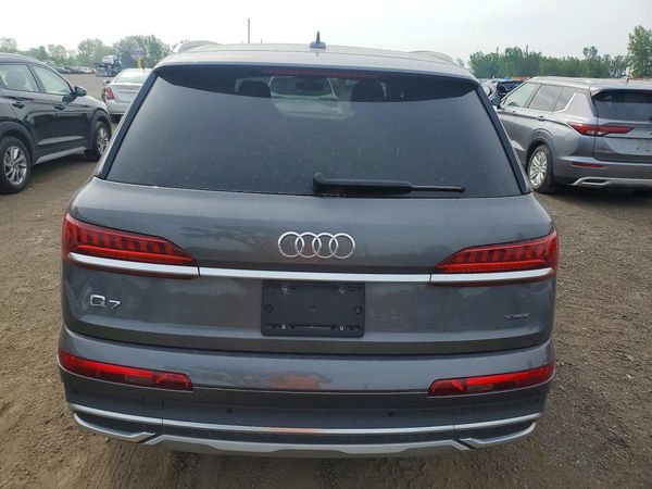 2021 AUDI Q7
