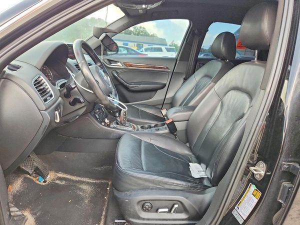 2016 AUDI Q3 quattro Premium Plus