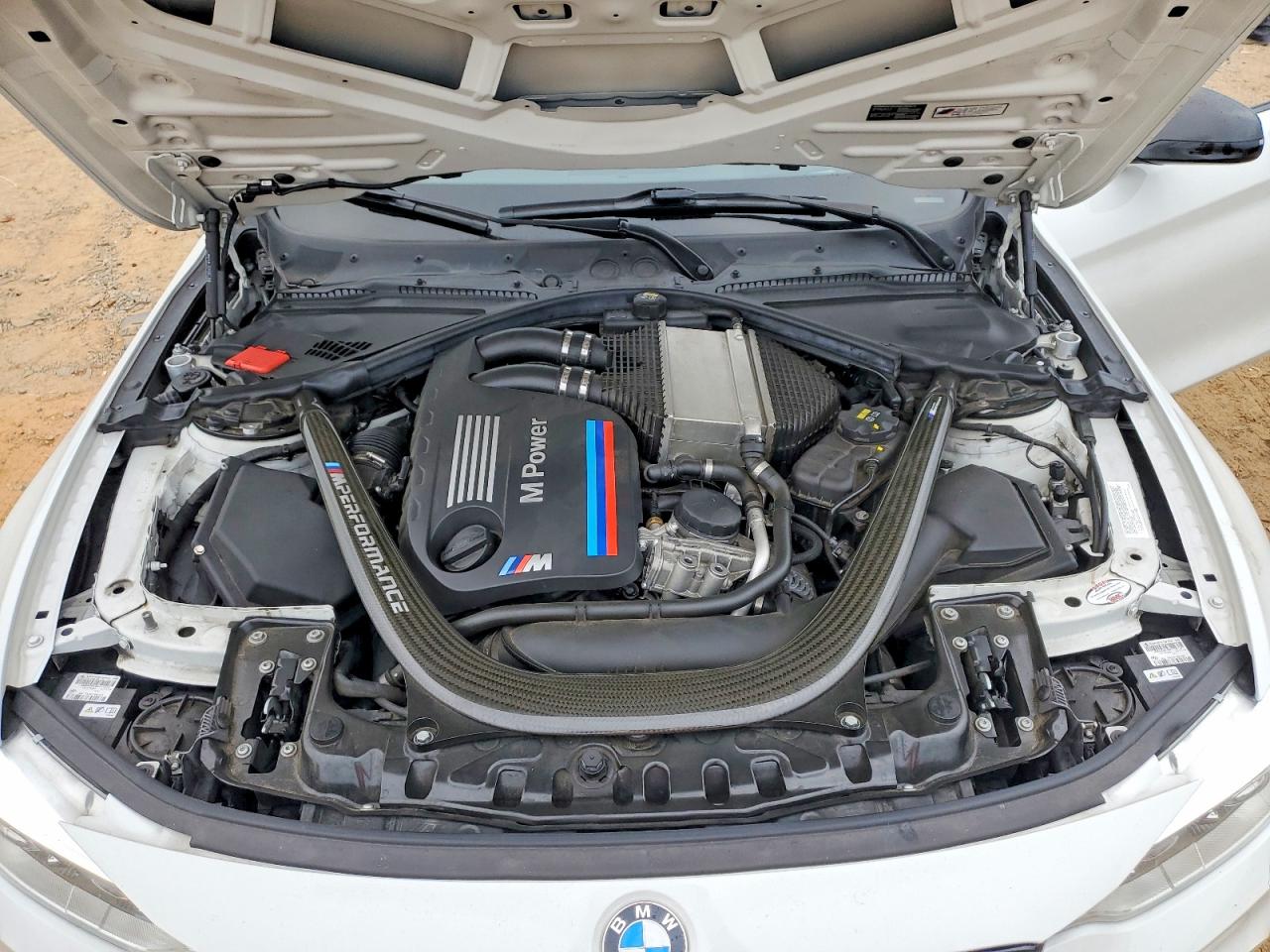 2015 BMW M4