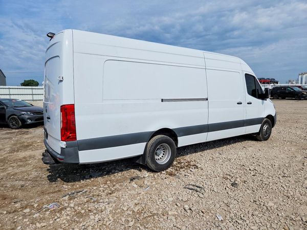 2024 MERCEDES-BENZ SPRINTER 907 (VS30)