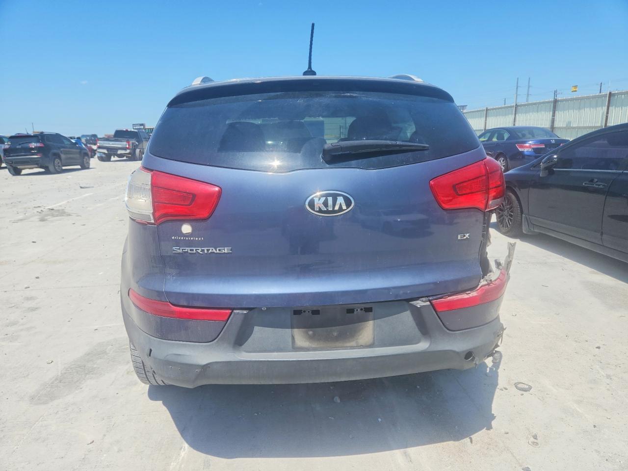 2016 KIA SPORTAGE EX