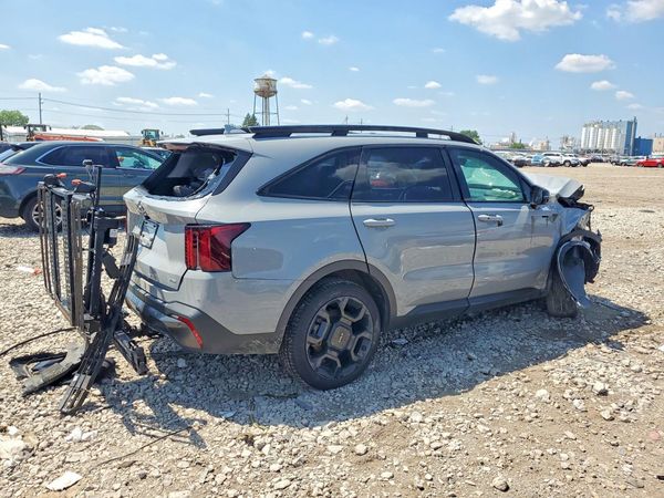 2024 KIA SORENTO