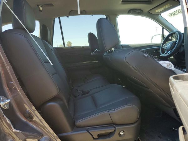 2021 HONDA PILOT SE