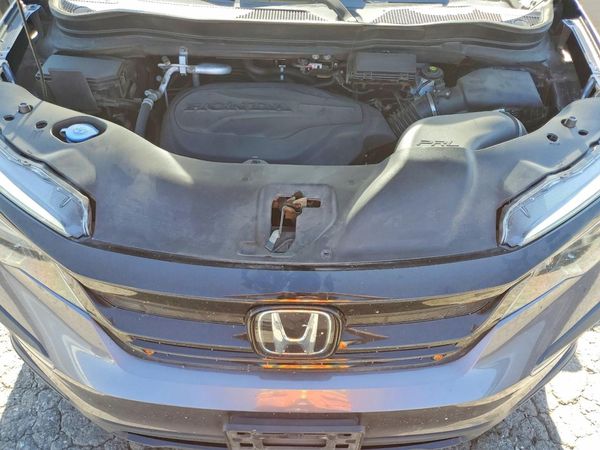 2021 HONDA PILOT SE