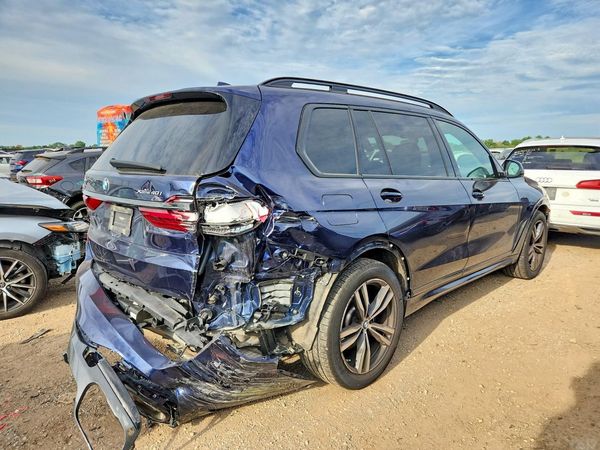 2021 BMW X7