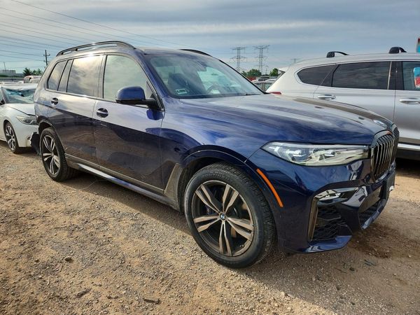 2021 BMW X7