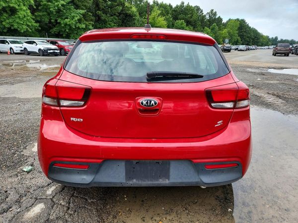 2020 KIA RIO 5-DOOR LX, S