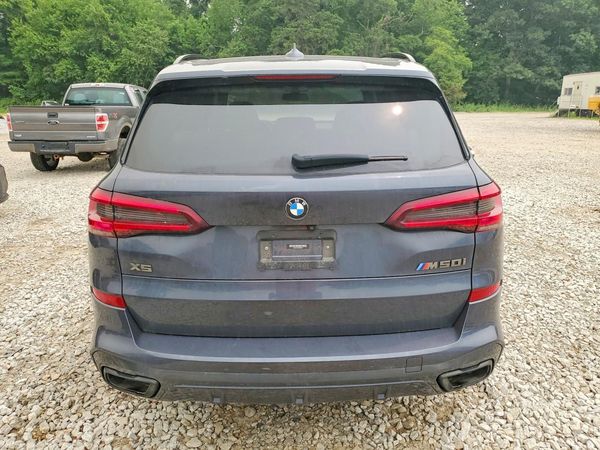 2021 BMW X5 M50i