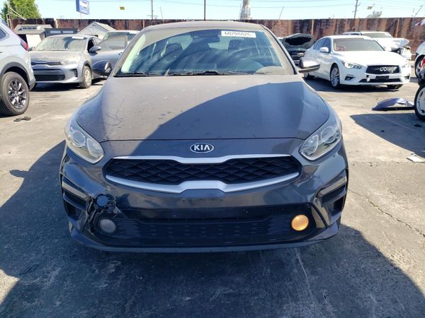 2021 KIA FORTE FE, LXS