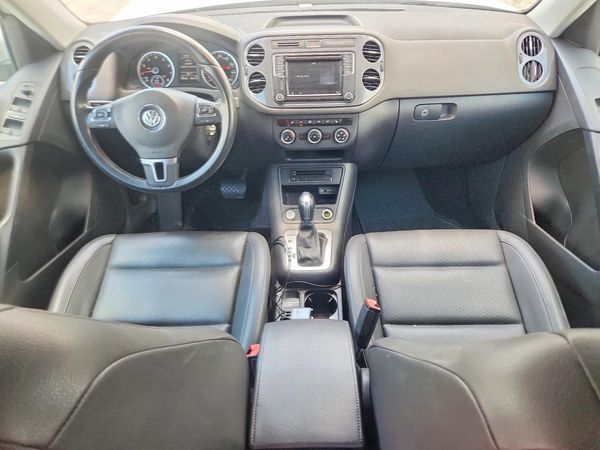 2017 VOLKSWAGEN TIGUAN