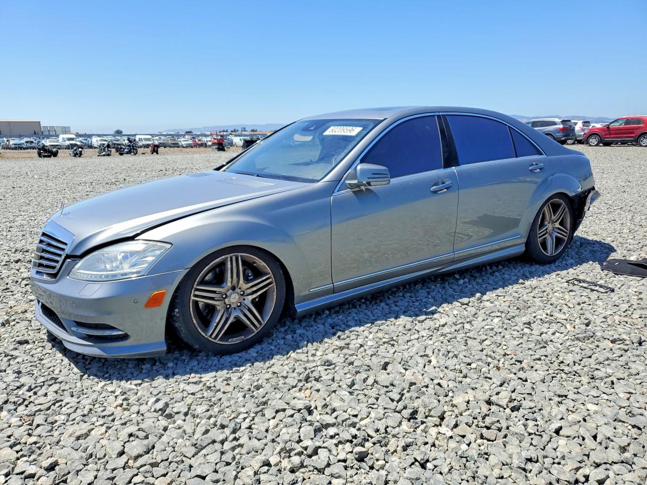 2013 MERCEDES-BENZ S S550