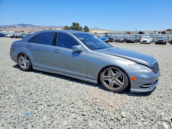 2013 MERCEDES-BENZ S S550