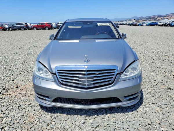 2013 MERCEDES-BENZ S S550
