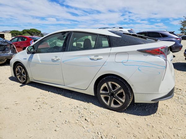 2017 TOYOTA PRIUS