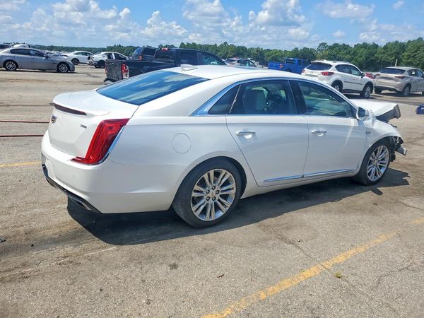 2019 CADILLAC XTS Luxury