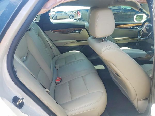 2019 CADILLAC XTS Luxury