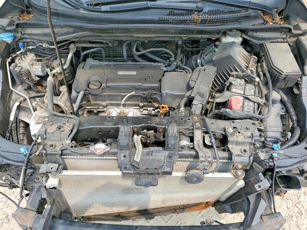 2016 HONDA CRV EX — Engine bay
