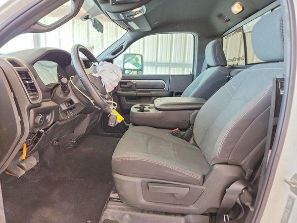 2024 RAM 2500 TRADESMAN REG CAB 4X2
