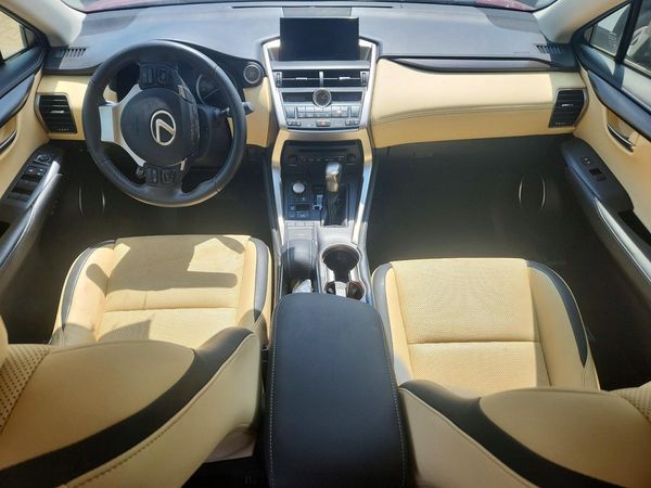 2015 LEXUS NX
