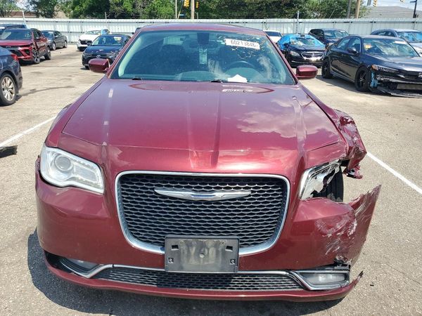 2016 CHRYSLER 300
