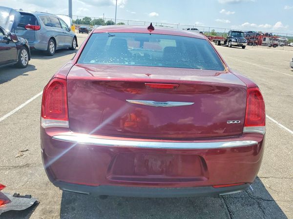 2016 CHRYSLER 300