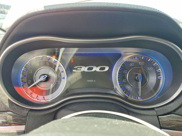 2016 CHRYSLER 300