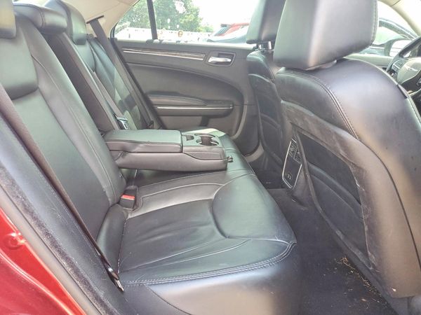 2016 CHRYSLER 300