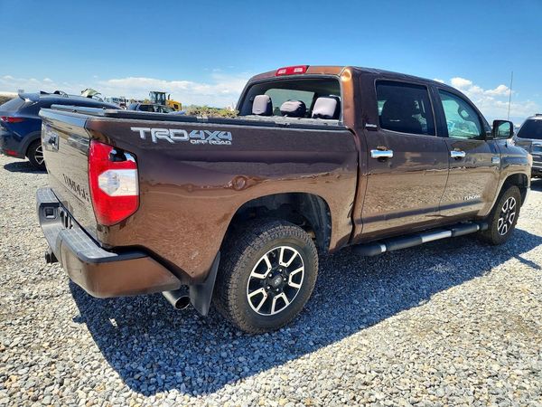 2016 TOYOTA TUNDRA Limited
