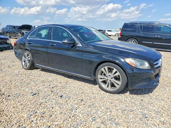 2016 MERCEDES-BENZ C C300