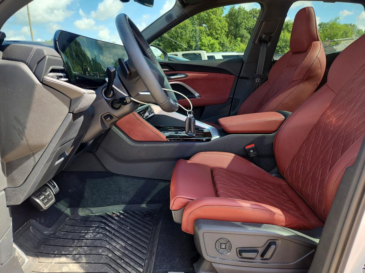 2025 AUDI SQ5