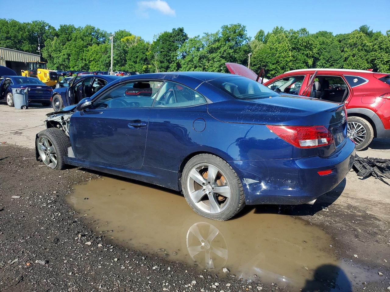 2011 LEXUS IS 250C