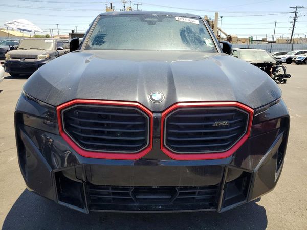2023 BMW XM