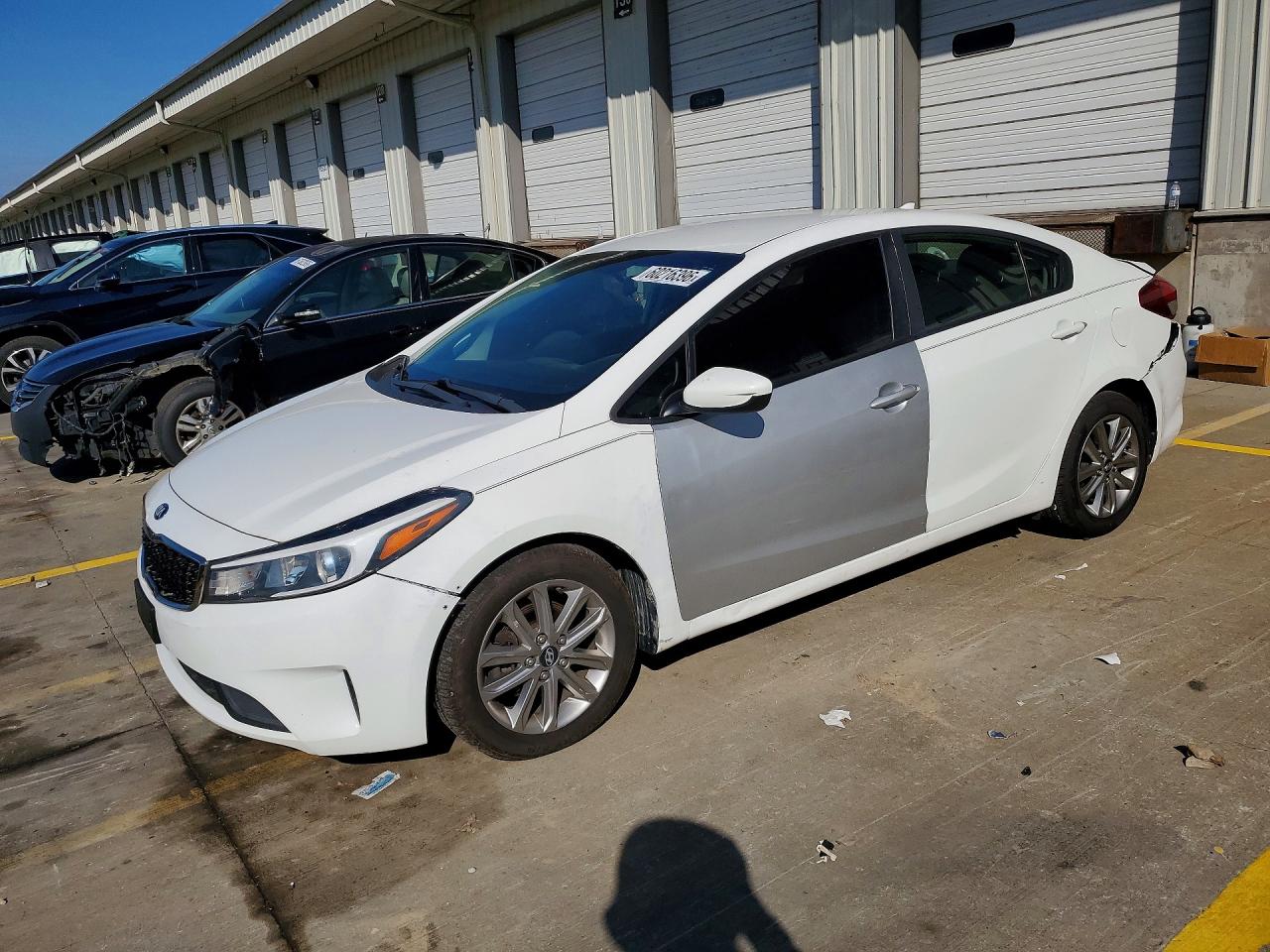 2017 KIA FORTE LX Base