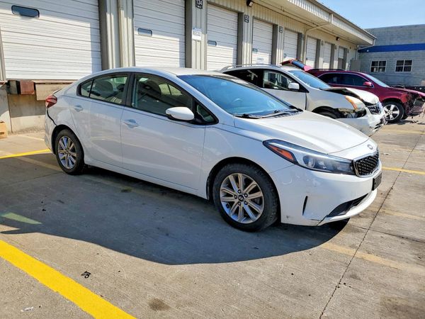 2017 KIA FORTE LX Base