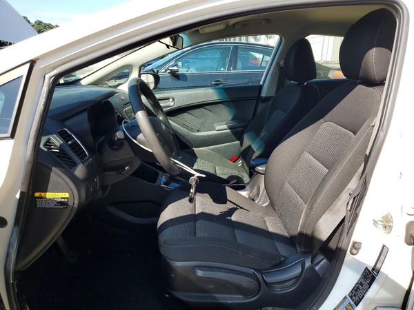 2017 KIA FORTE LX Base