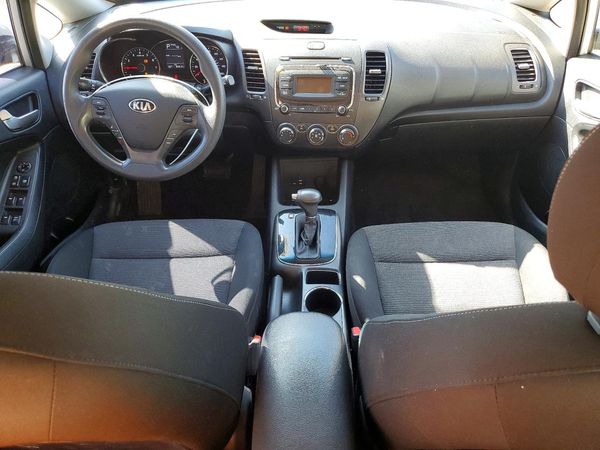2017 KIA FORTE LX Base