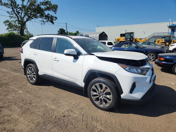 2019 TOYOTA RAV4 XLE AWD