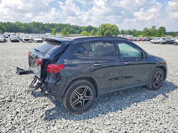 2025 MERCEDES-BENZ 300 GLA 250 4MATIC
