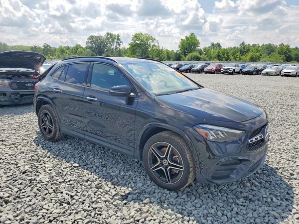 2025 MERCEDES-BENZ 300 GLA 250 4MATIC