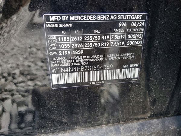 2025 MERCEDES-BENZ 300 GLA 250 4MATIC