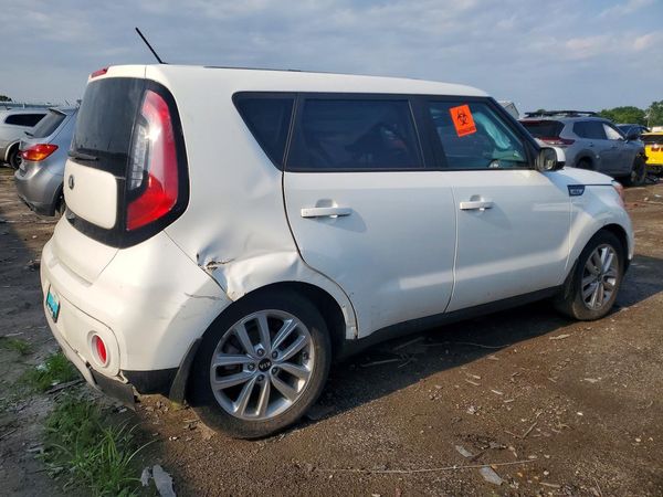 2019 KIA SOUL