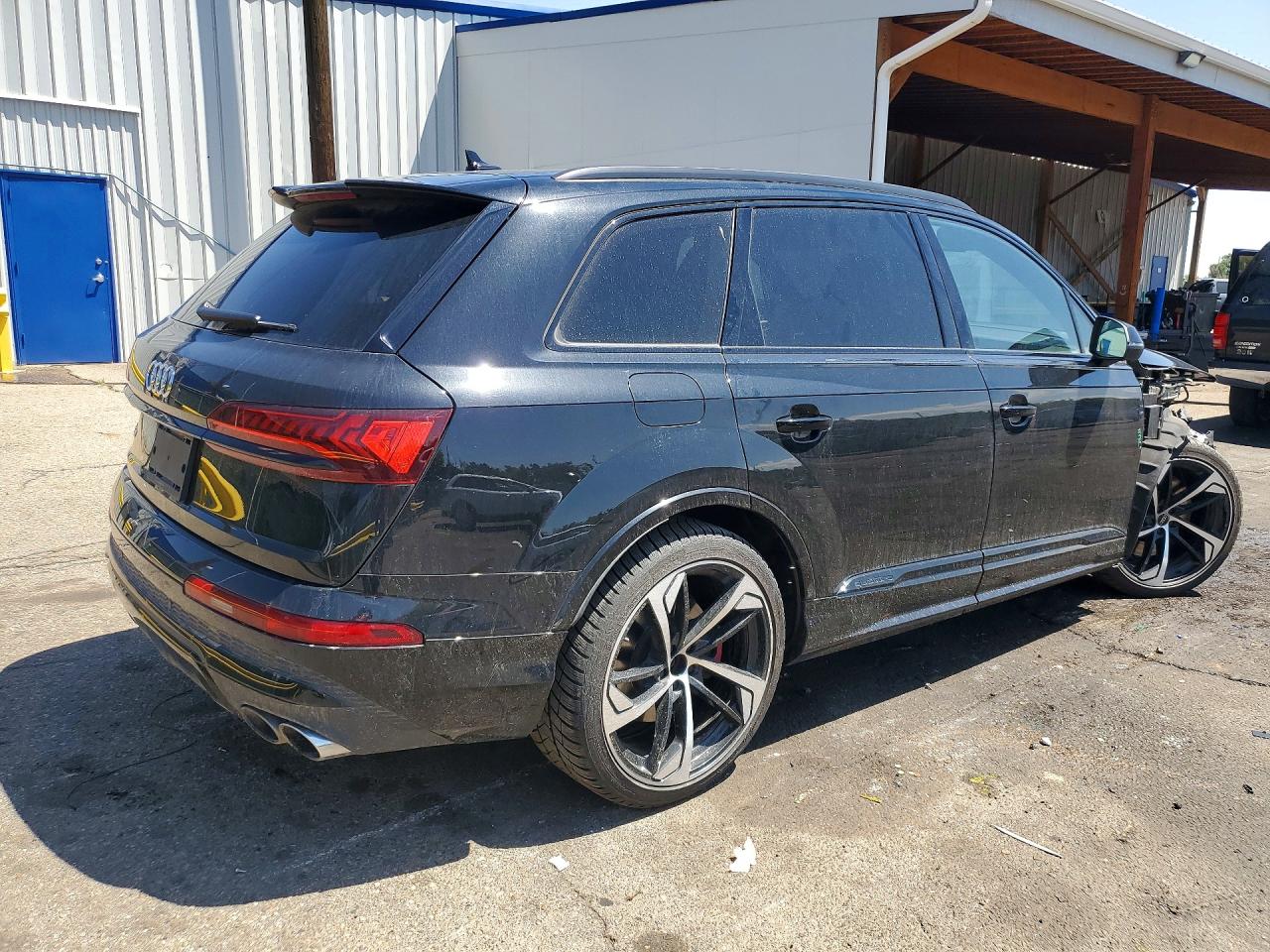 2024 AUDI SQ7 quattro Prestige