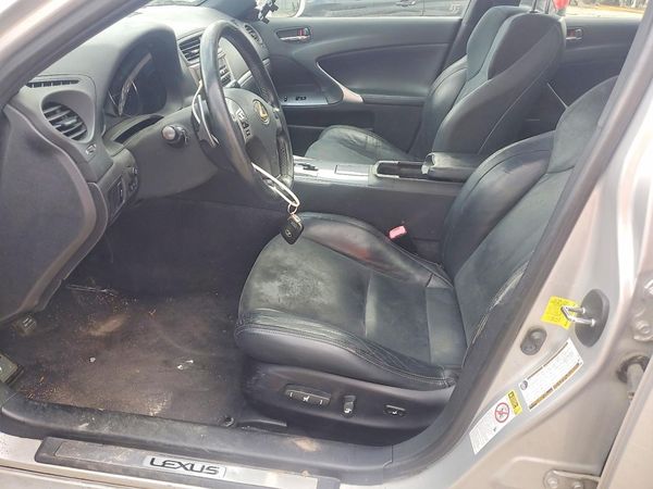 2012 LEXUS IS