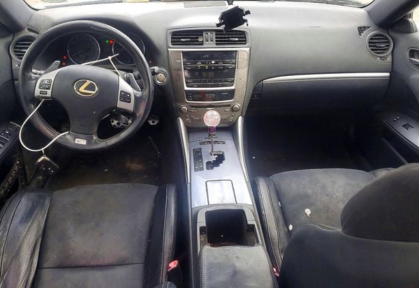 2012 LEXUS IS