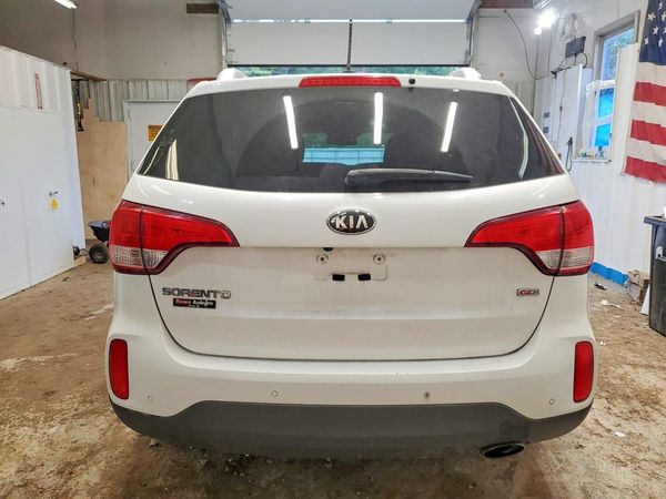 2014 KIA SORENTO Base/ LX