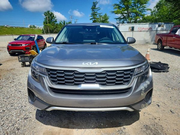 2023 KIA SELTOS LX