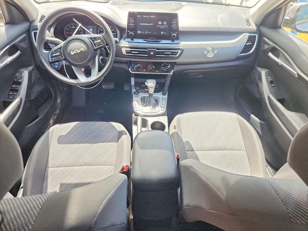 2023 KIA SELTOS LX