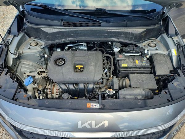 2023 KIA SELTOS LX