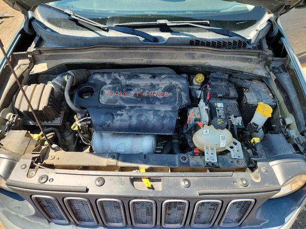 2015 JEEP RENEGADE TRAILHAWK 4X4