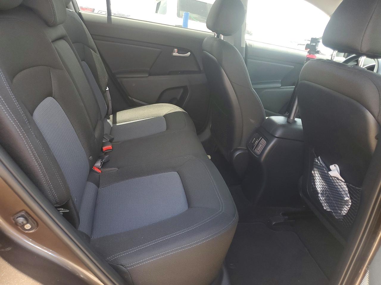 2015 KIA SPORTAGE GL - Middle-low